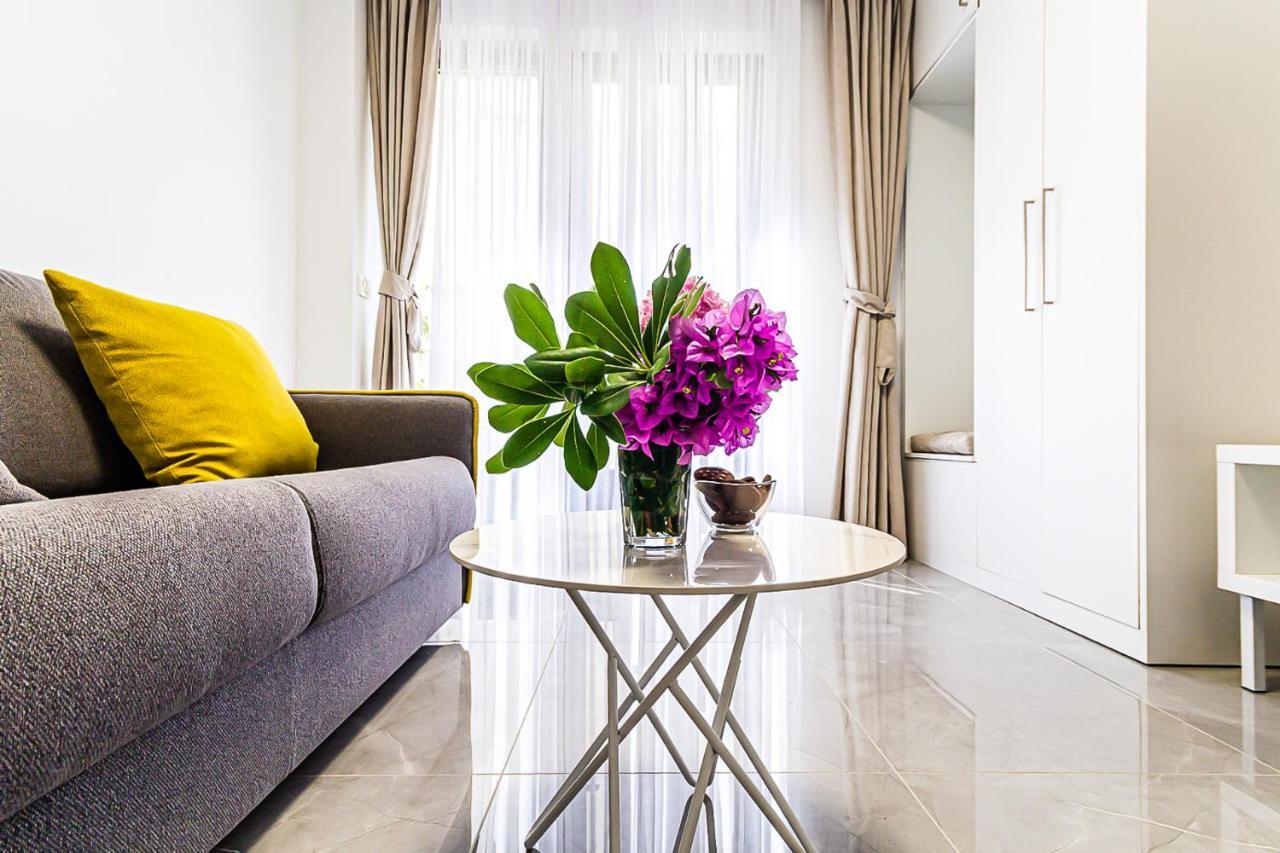 Miramare Apartments Przno Eksteriør billede