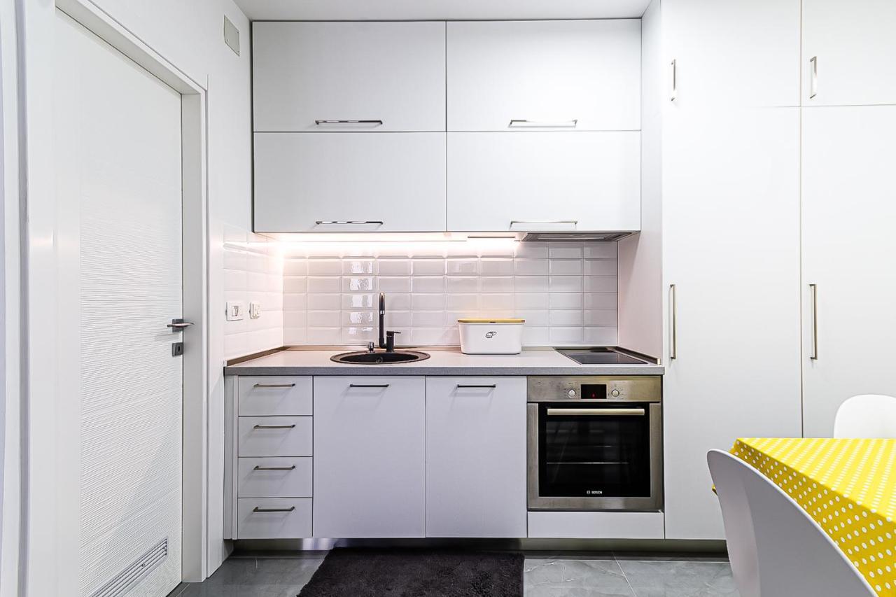 Miramare Apartments Przno Eksteriør billede